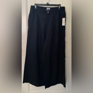 Halston black linen pants